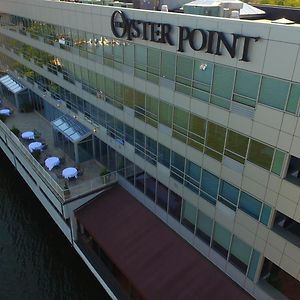 Oyster Point Hotel